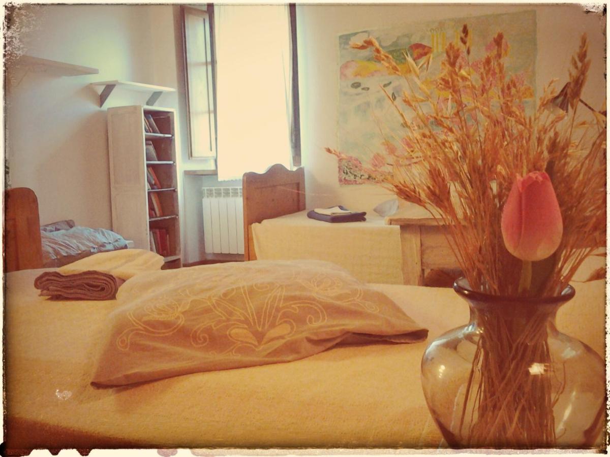 Dimora Toscana Apartman Seggiano Szoba fotó